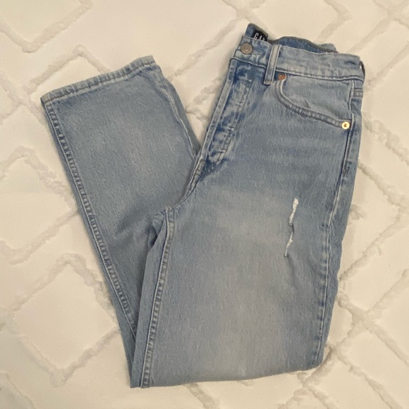 GAP High Rise Destructed Cheeky Straight Jeans (4/27) - Picture 3 of 10